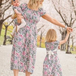 Ivy City Co Brielle Floral Dress